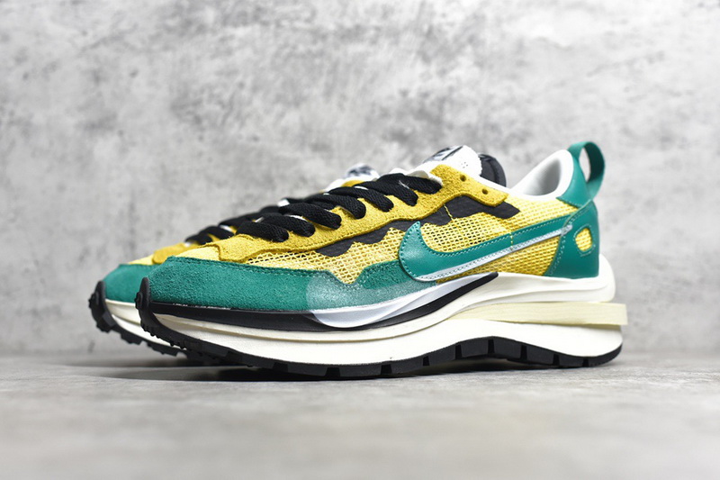 Authentic Sacai x Nike Pegasus VaporFly SP Green/Yellow GS