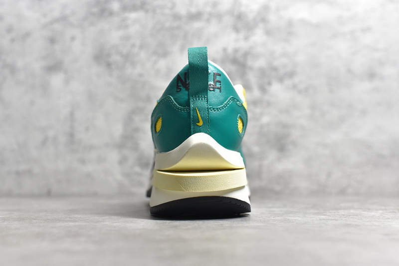 Authentic Sacai x Nike Pegasus VaporFly SP Green/Yellow GS