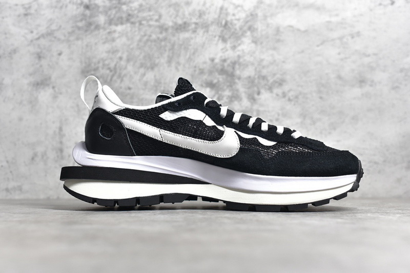 Authentic Sacai x Nike Pegasus VaporFly SP Black GS