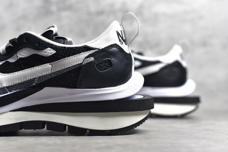 Authentic Sacai x Nike Pegasus VaporFly SP Black