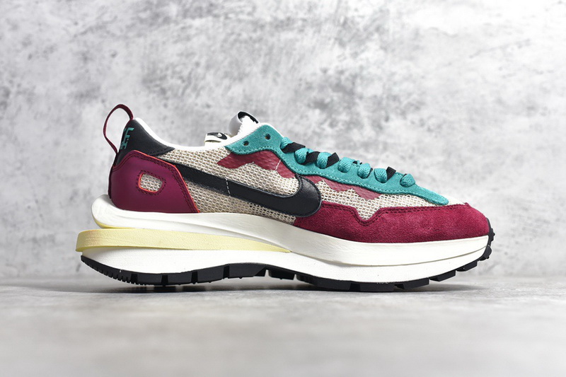 Authentic Sacai x Nike Pegasus VaporFly SP Villain Red GS