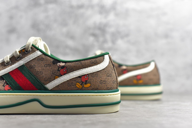 Authentic Disney x Gucci Tennis 1977