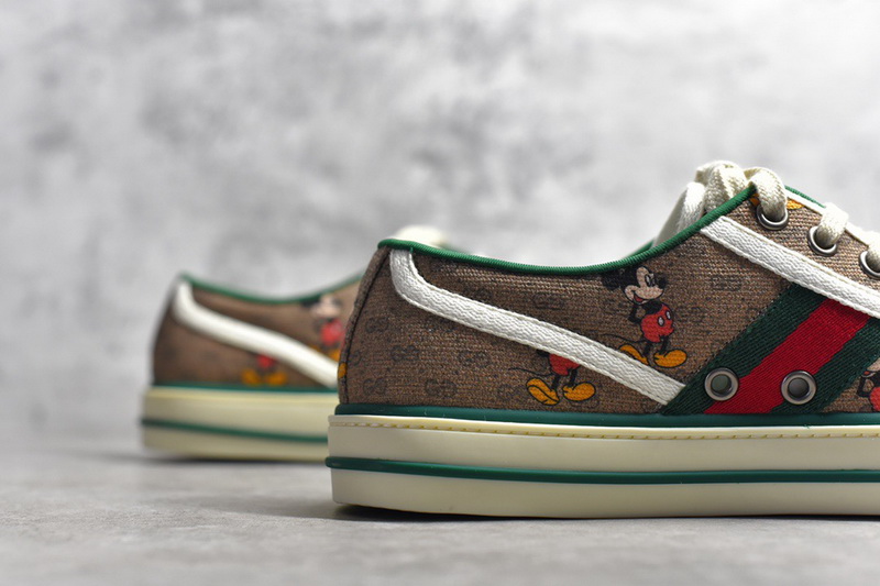 Authentic Disney x Gucci Tennis 1977