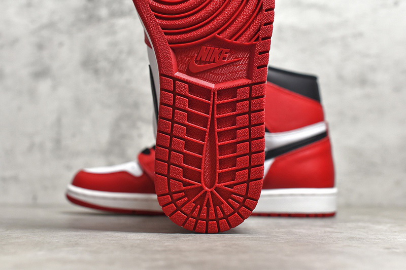 Authentic Air Jordan 1 Chicago 