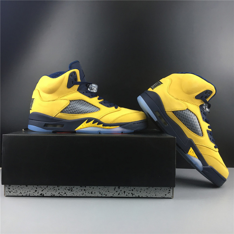 Super Max Perfect Jordan 5 SP “Michigan”