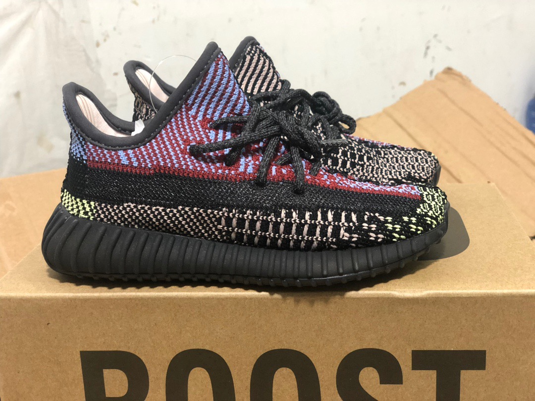 Authentic Yeezy 350 Boost V2 “Yecheil” Non-Reflective Kids Shoes 