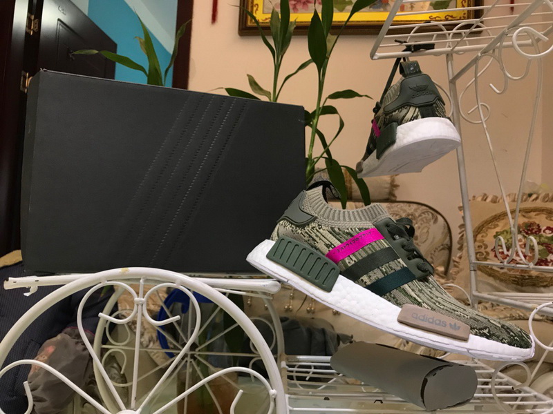 Authentic Adidas NMD R1 Boost W PK 