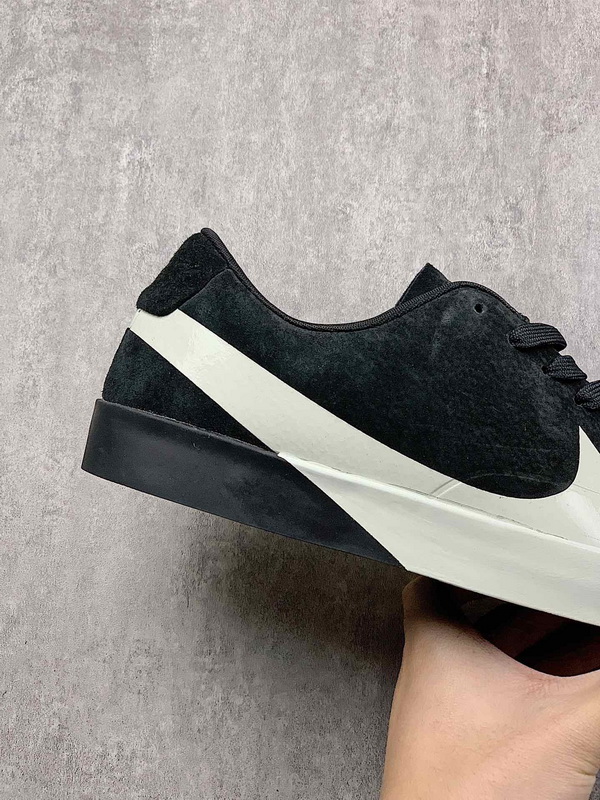 Authentic Nike Blazer City Low LX