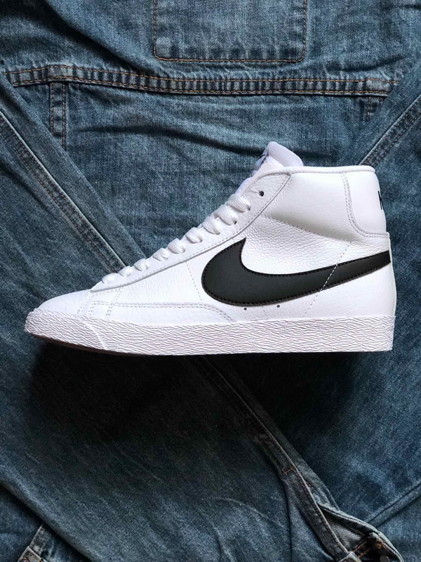 Authentic Nike Blazer Mid Retro-001