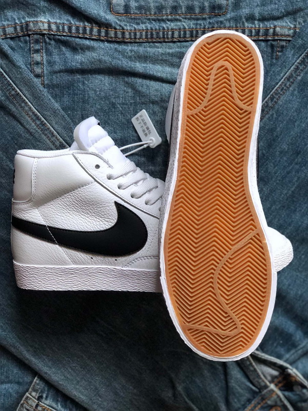 Authentic Nike Blazer Mid Retro-001