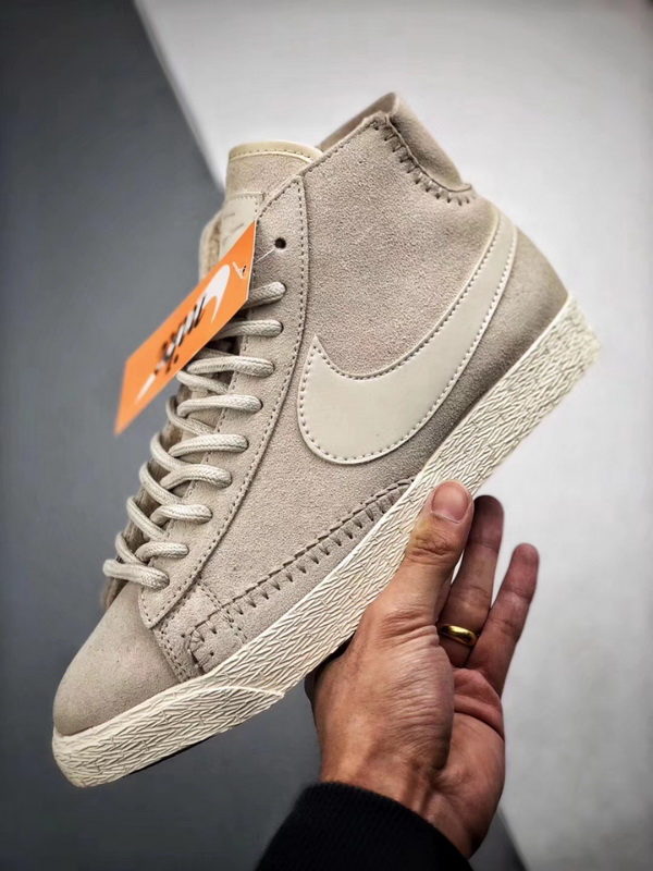 Authentic Nike Blazer Mid PRM 