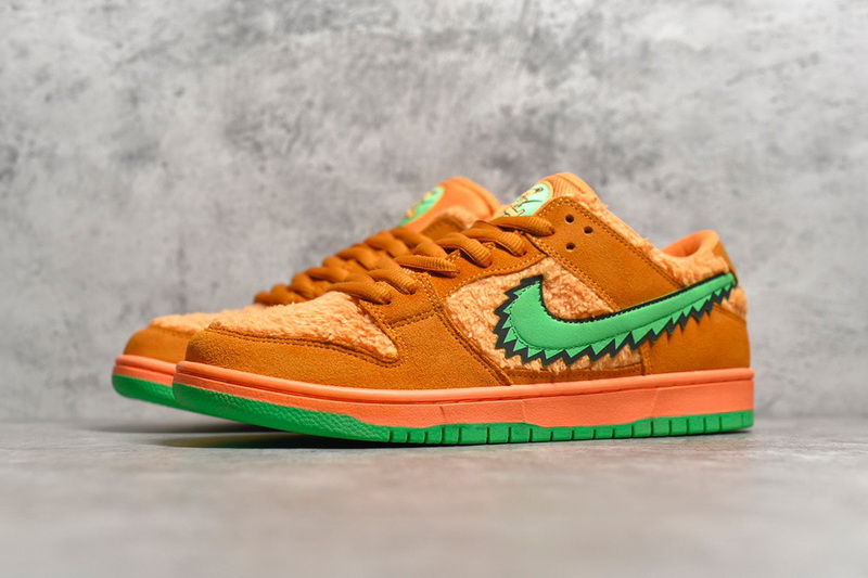 Authentic Grateful Dead x Nike SB Dunk Low “Orange Bear” Women