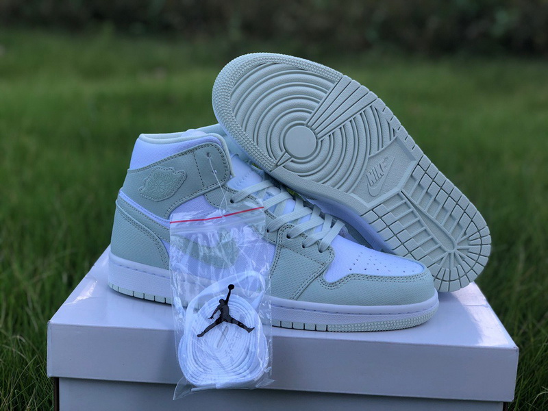 Authentic Air Jordan 1 Mid “Spruce Aura”