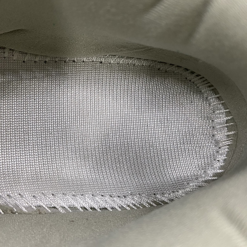 Authentic Yeezy 500 Salt