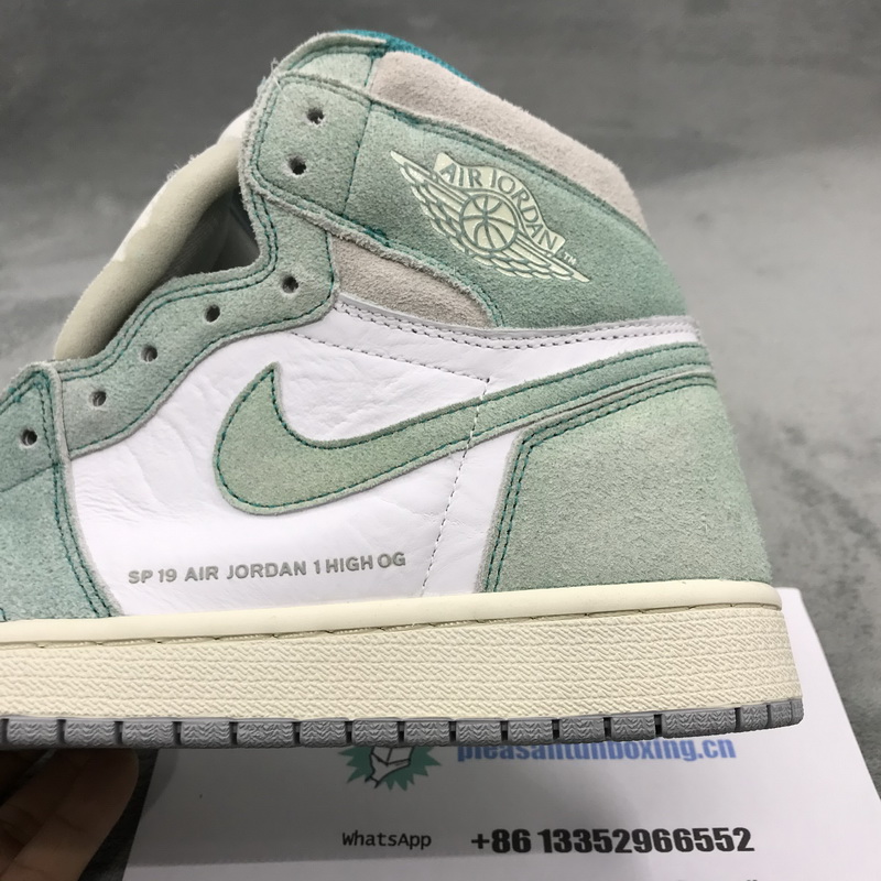 Super Max Perfect Jordan 1 shoes-074