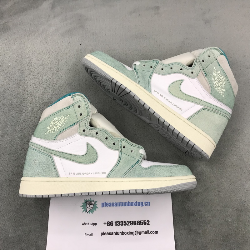 Super Max Perfect Jordan 1 shoes-074