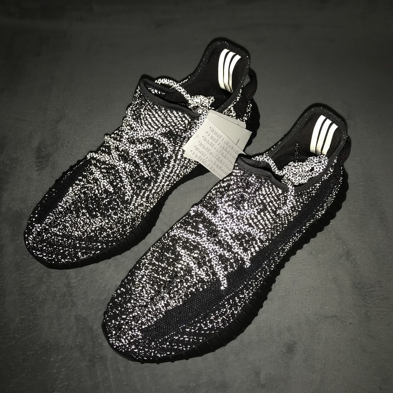 Authentic Yeezy 350 V2 Boost Black Static (full reflective) 