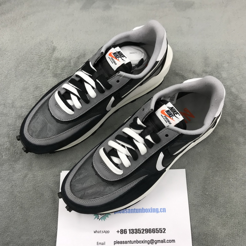 Authentic Sacai x Nike LDFlow Black/White 