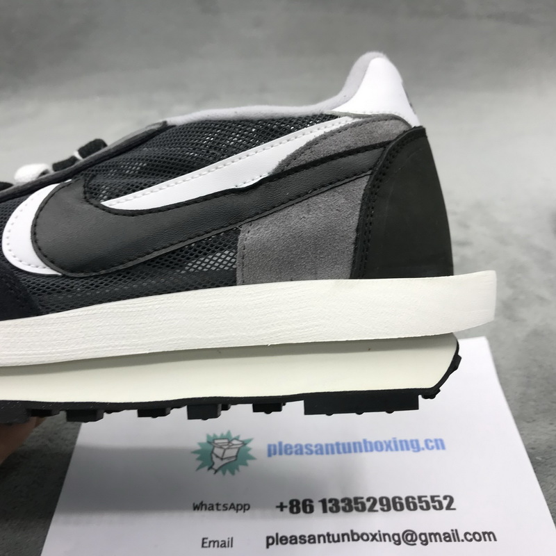 Authentic Sacai x Nike LDFlow Black/White 