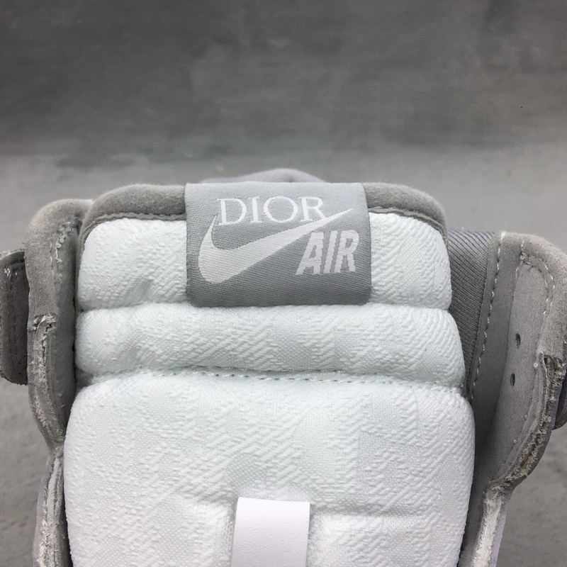 Super Max Perfect  Dior x Air Jordan 1 New Version