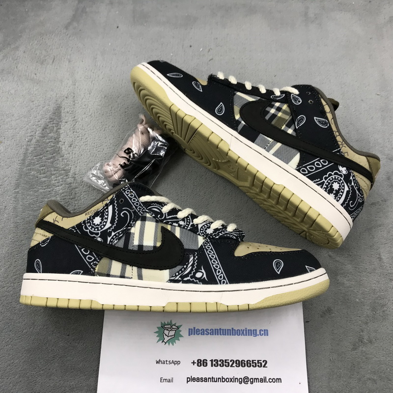 Authentic Travis Scott x Nike Dunk SB