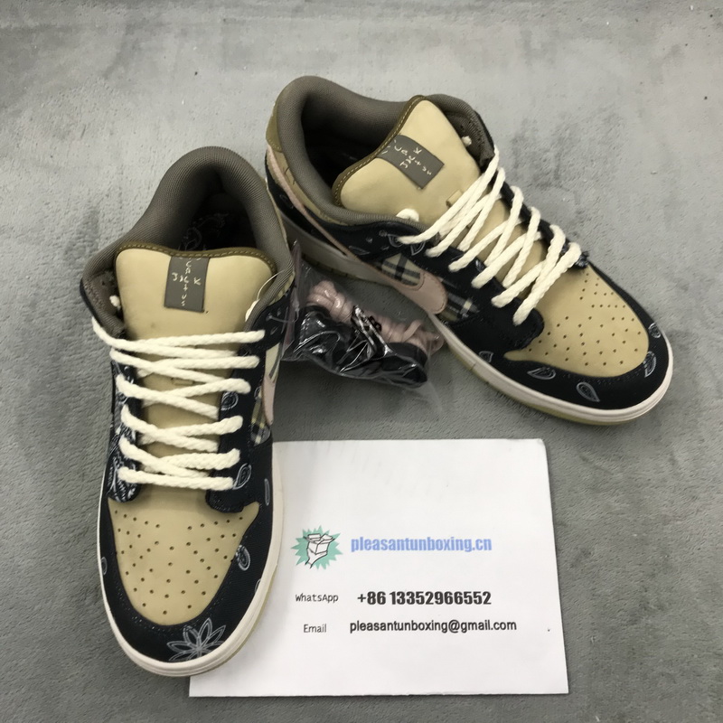 Authentic Travis Scott x Nike Dunk SB