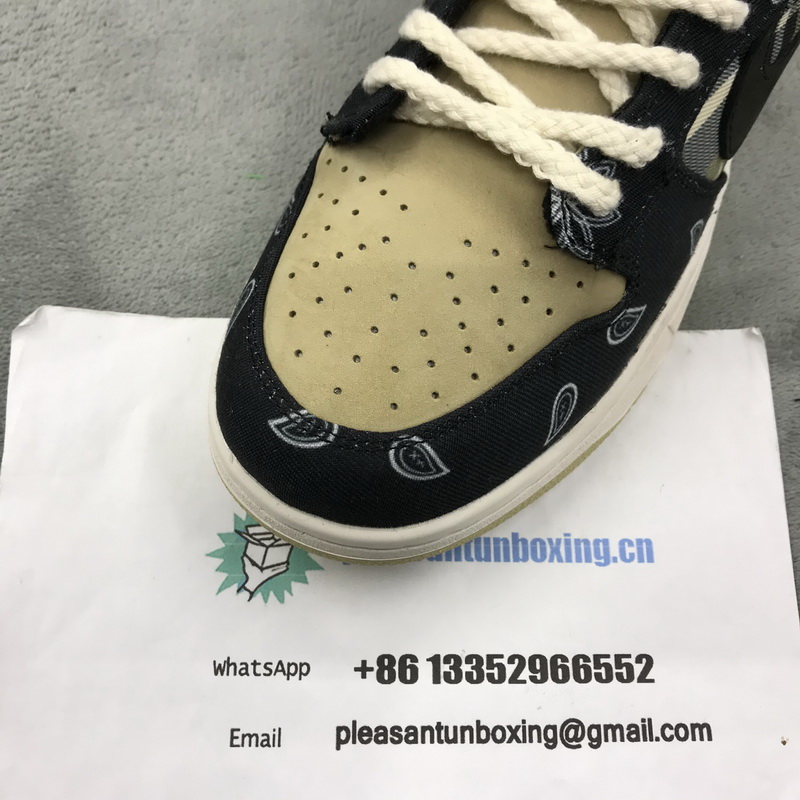 Authentic Travis Scott x Nike Dunk SB