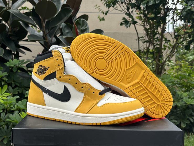 Authentic Air Jordan 1 High OG “Yellow Ochre”