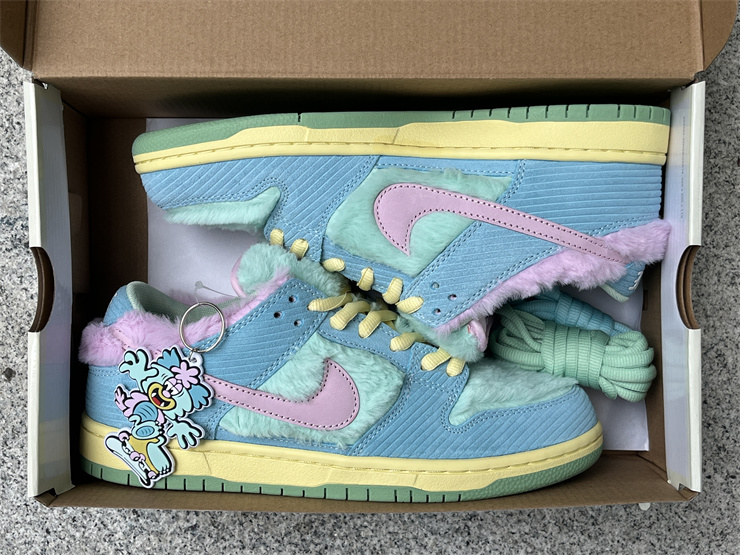 Authentic Verdy x Nike SB Dunk Low “Visty”