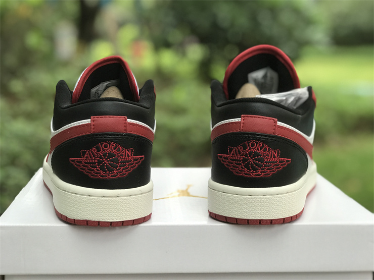 Authentic Air Jordan 1 Low