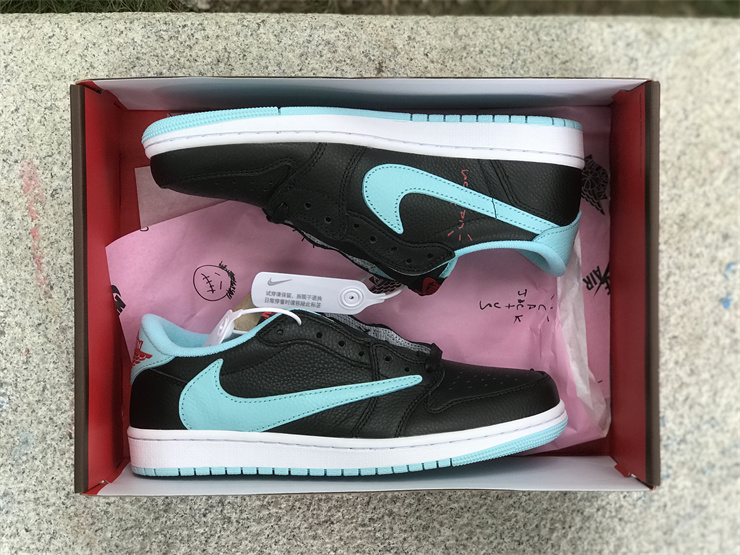 Authentic Travis Scott x Air Jordan 1 Low OG