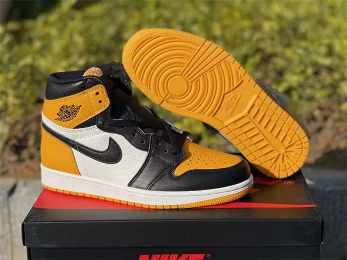 Authentic Air Jordan 1 Yellow Toe(restock)