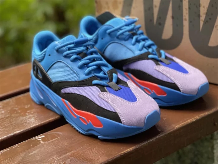 Authentic Yeezy Boost 700 Hiresb