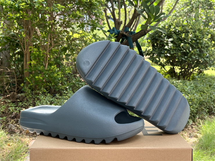 Authentic Adidas Originals Yeezy Slide 