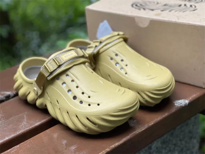 Authentic Salehe Bembury × CrocsPollex Clog Cucumber-010