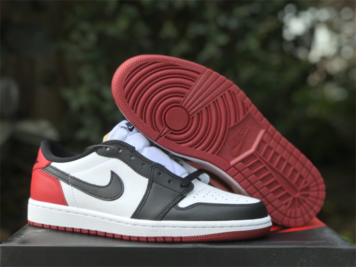 Authentic Air Jordan 1 Low “Black Toe” 