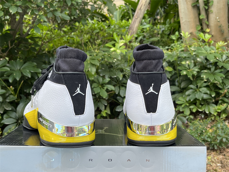 Authentic Air Jordan 17 Low SP “Lightning”