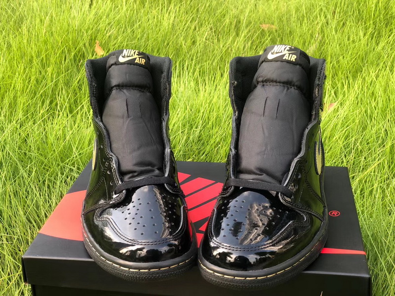 Authentic Air Jordan 1 High “Black Metallic Gold”