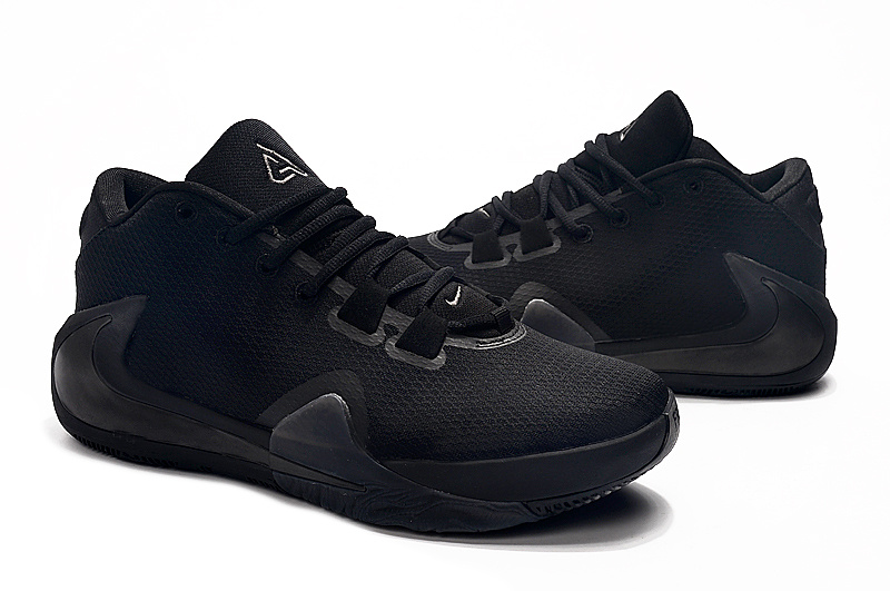 Nike Zoom Freak 1 “Triple Black”